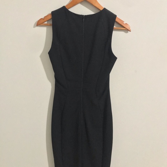 Knee-Length H&M Dress - Picture 2 of 2